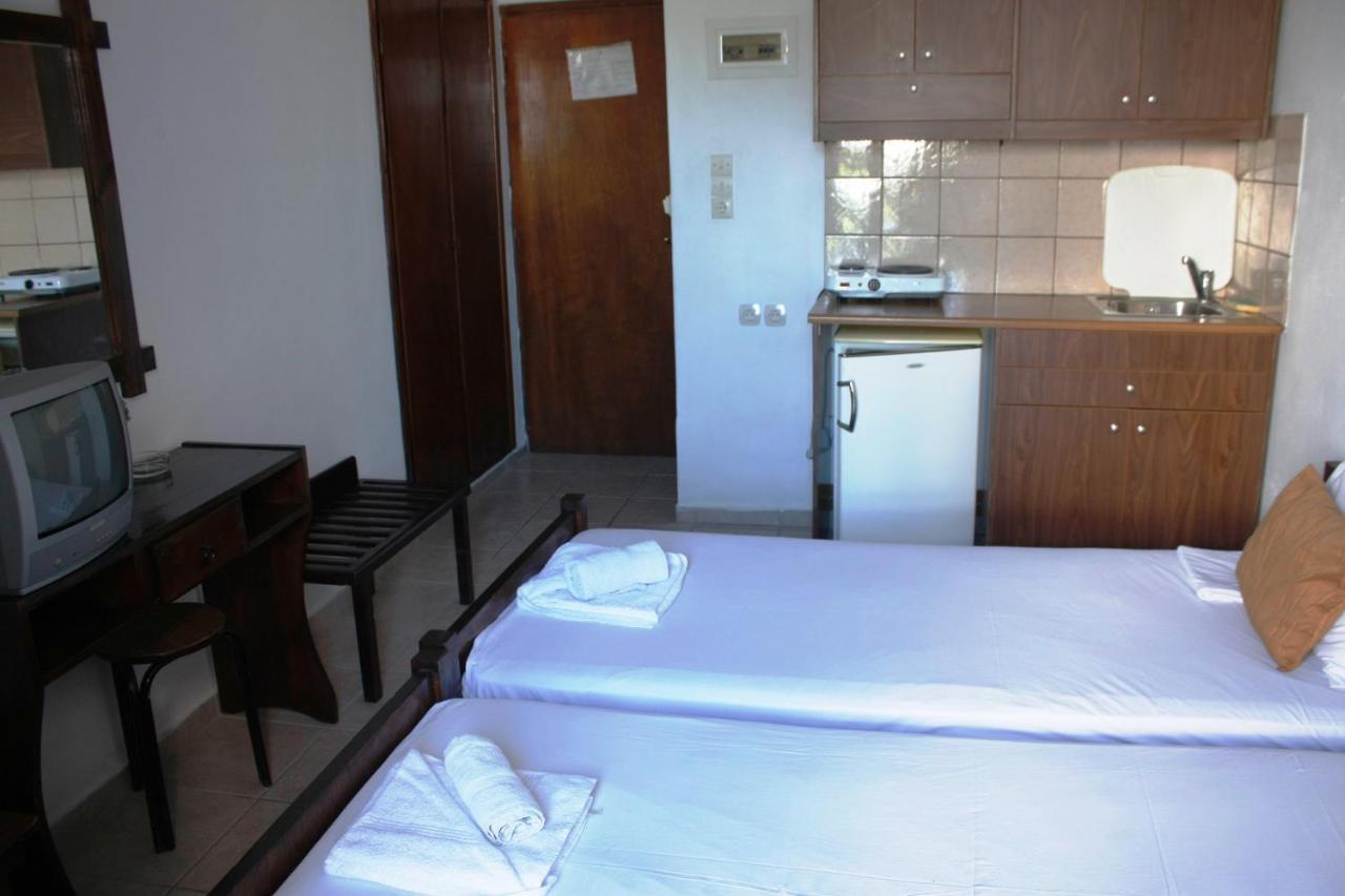 Stalida Elvira Hotel מראה חיצוני תמונה